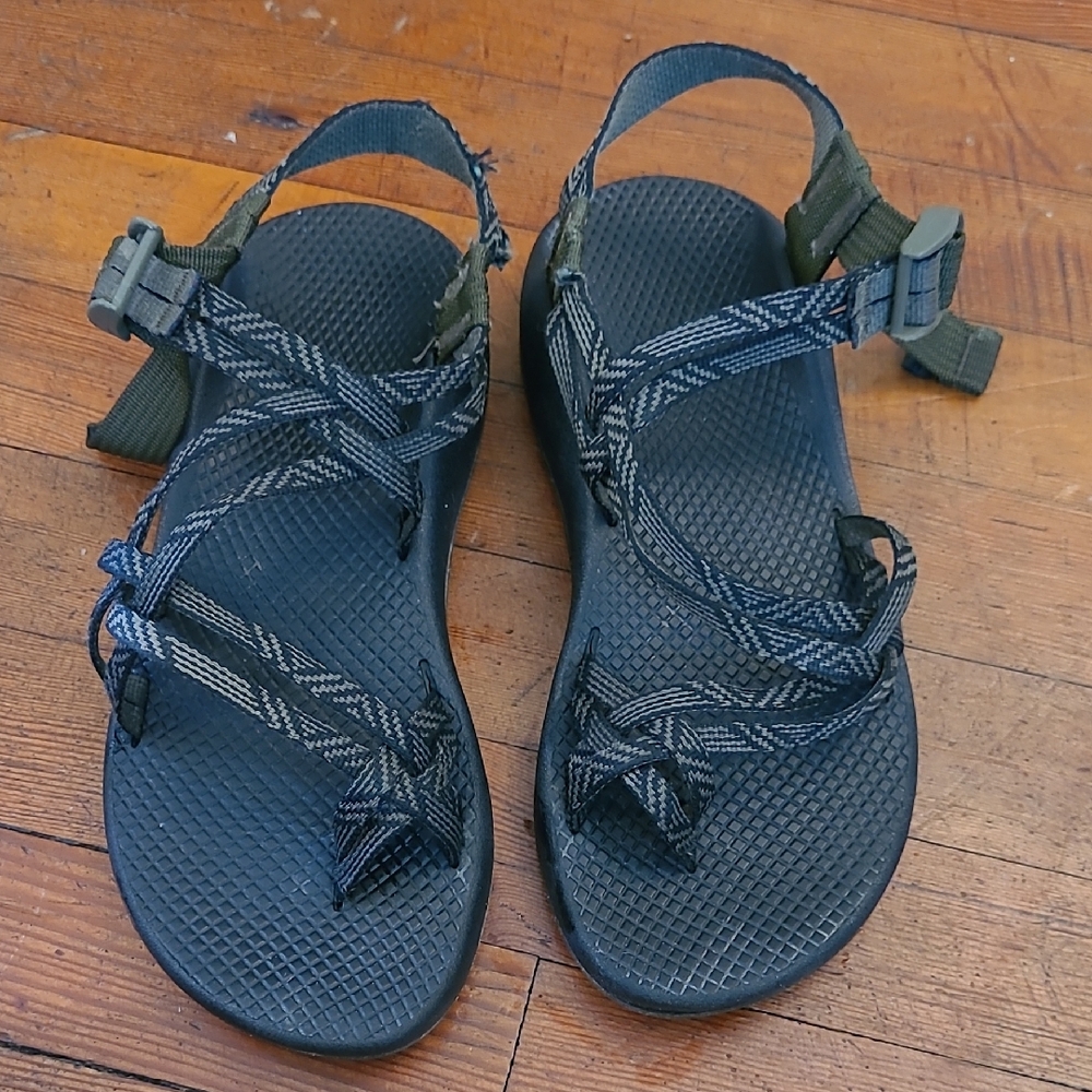 Chaco Black and Gray Sandals